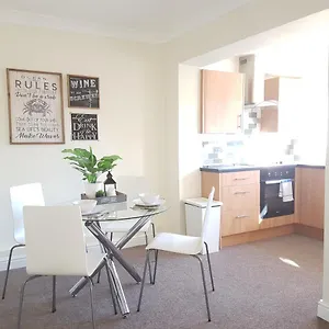 K Suites - Alder Road - Free Parking Southampton